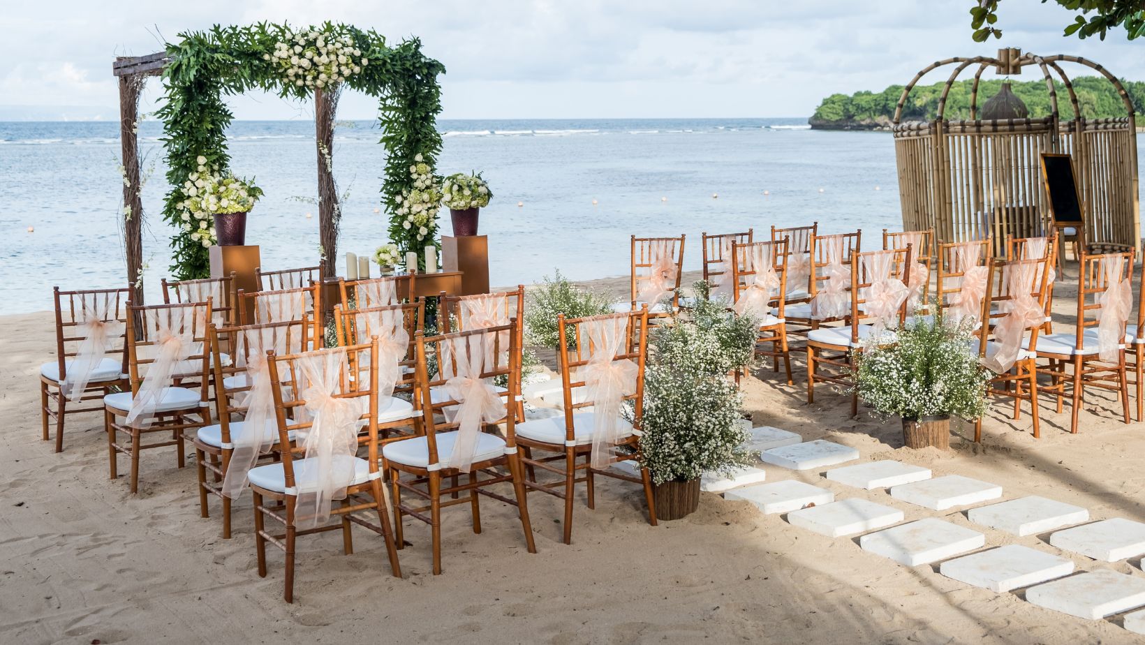 DIY Simple Beach Wedding Ideas